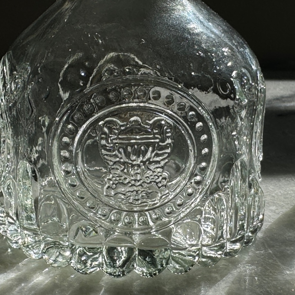 Gorgeous Set 3 Vintage Style Clear Glass Bud Vases Tufted Diamond Decor Embossed - Picture 12 of 14